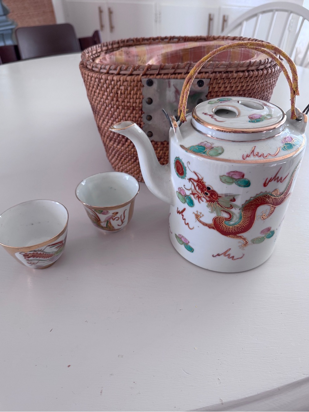 VINTAGE Chinese Porcelain Teapot Set With 2 Cups Floral Wicker Basket